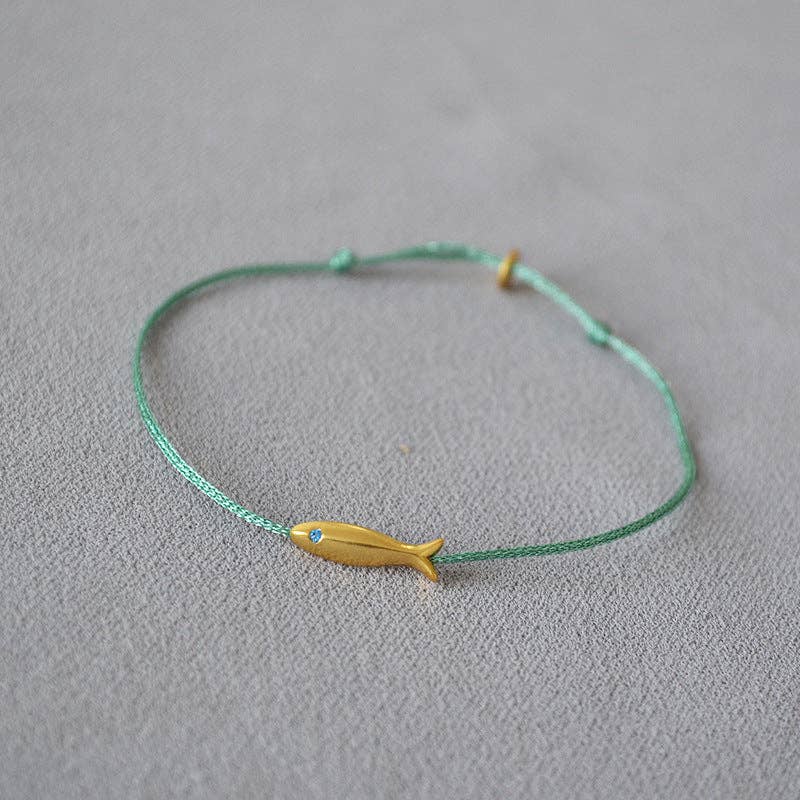 Bracelet | Dainty Gold Fish Braided Rope