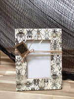 Picture Frame | 4x6 Metallic Beetles