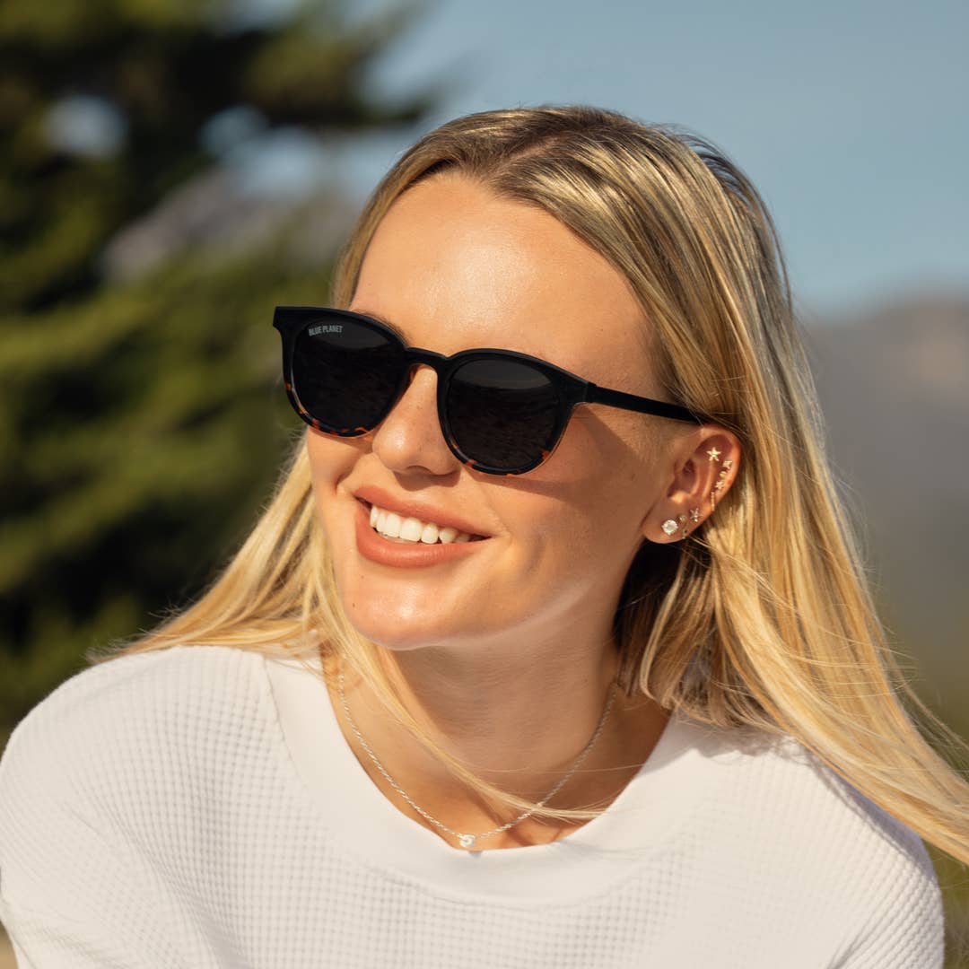 Blue Planet Sunglasses | Gram  - Onyx To Walnut Tortoise Fade / Gradient Br