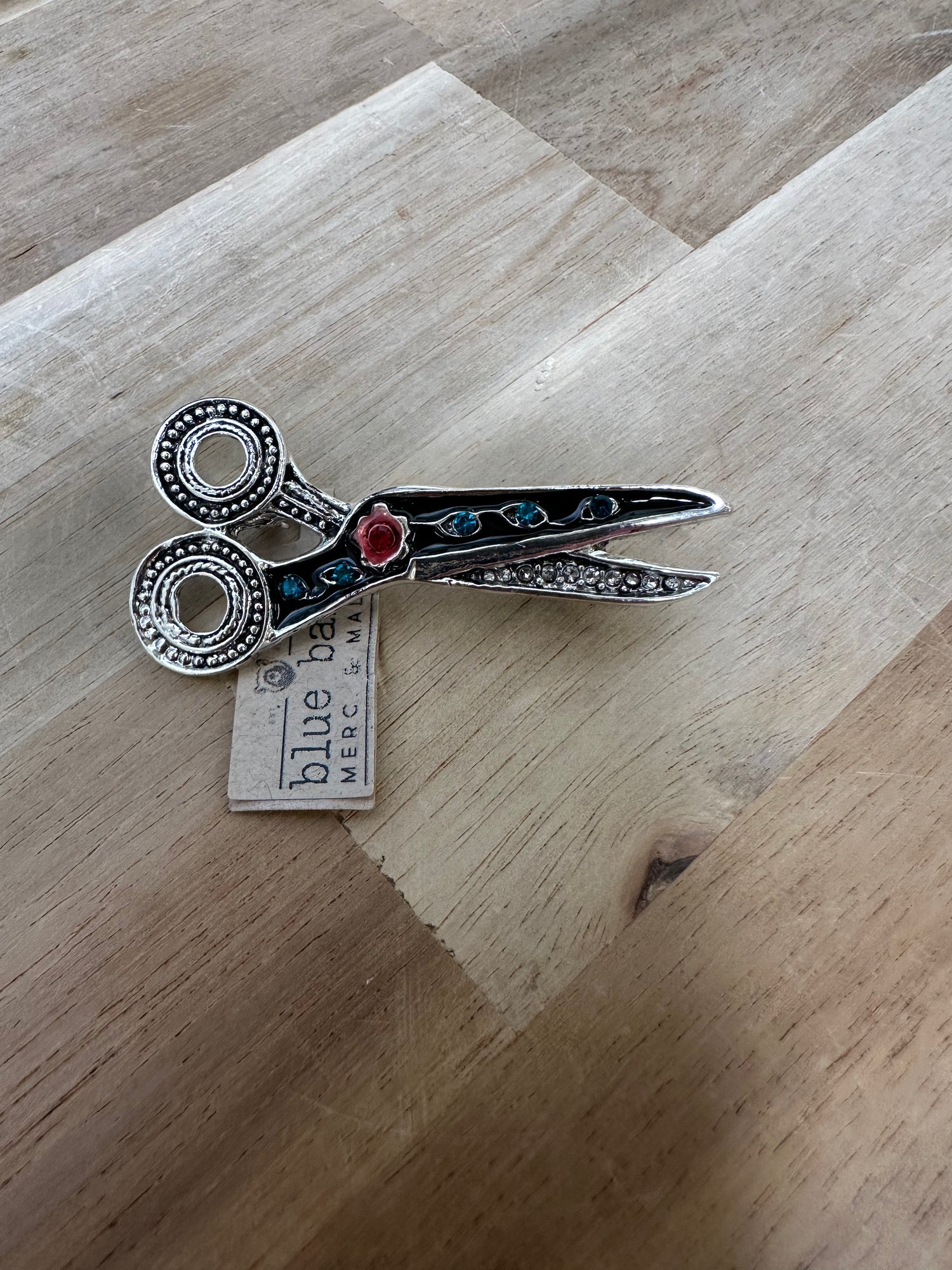 Brooch Pin | Vintage Scissors
