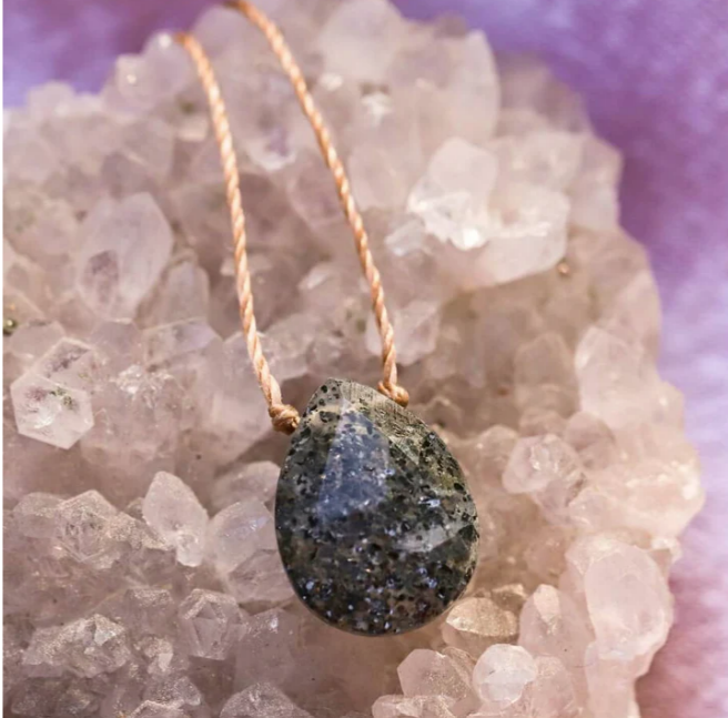 *Necklace | Black Sunstone Luxe Self Healing