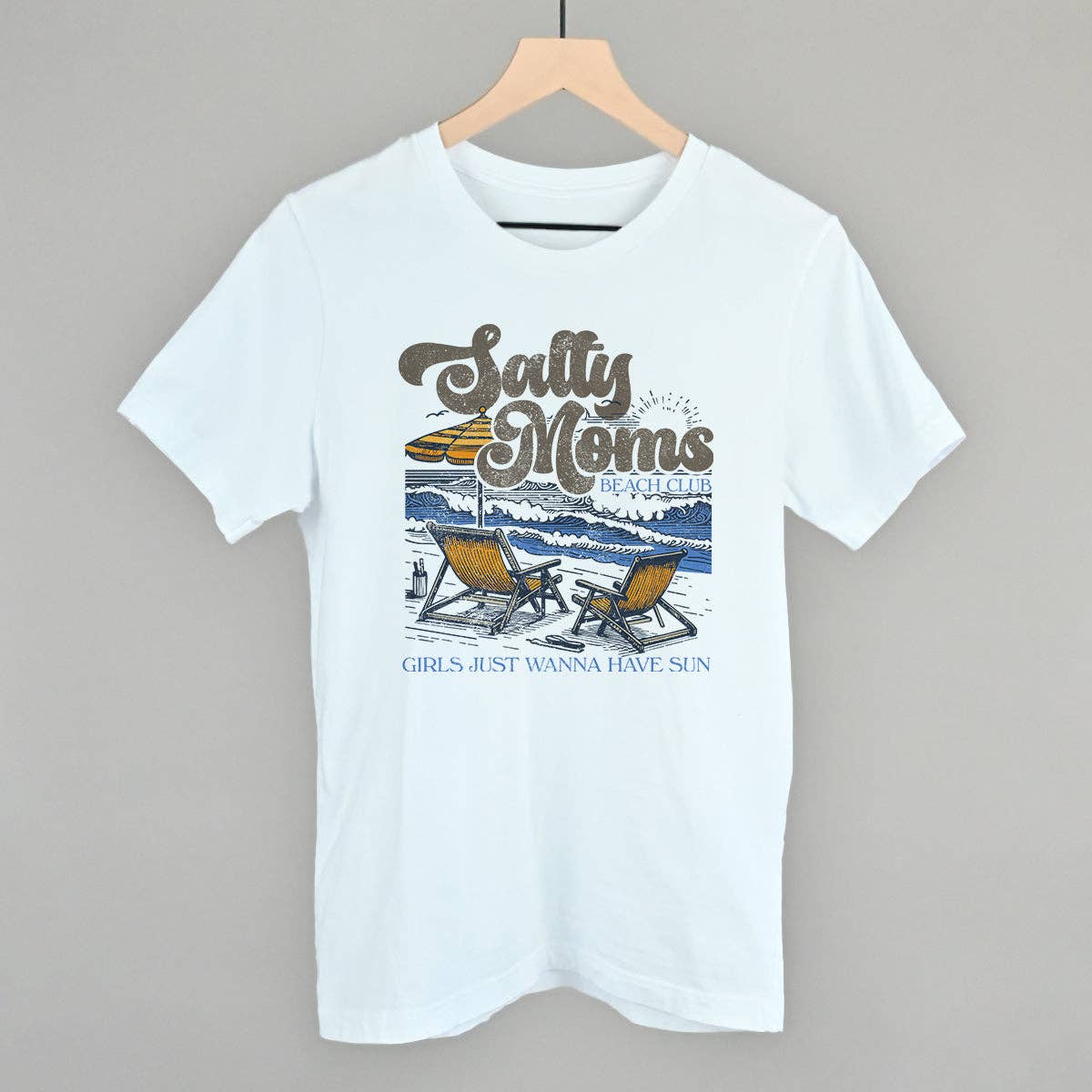 T-Shirt | Salty Moms Beach Club