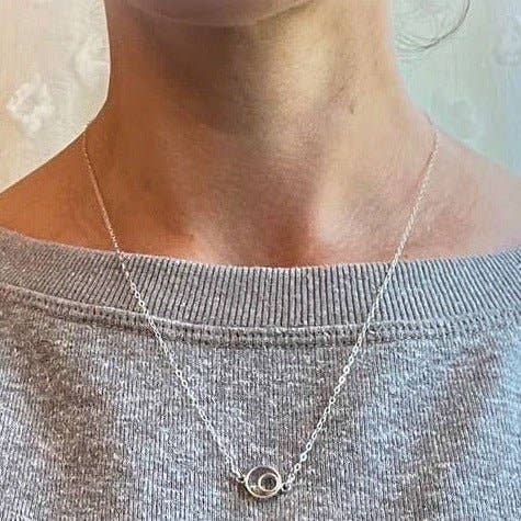 Necklace | Mother's Devotion Circle Silver