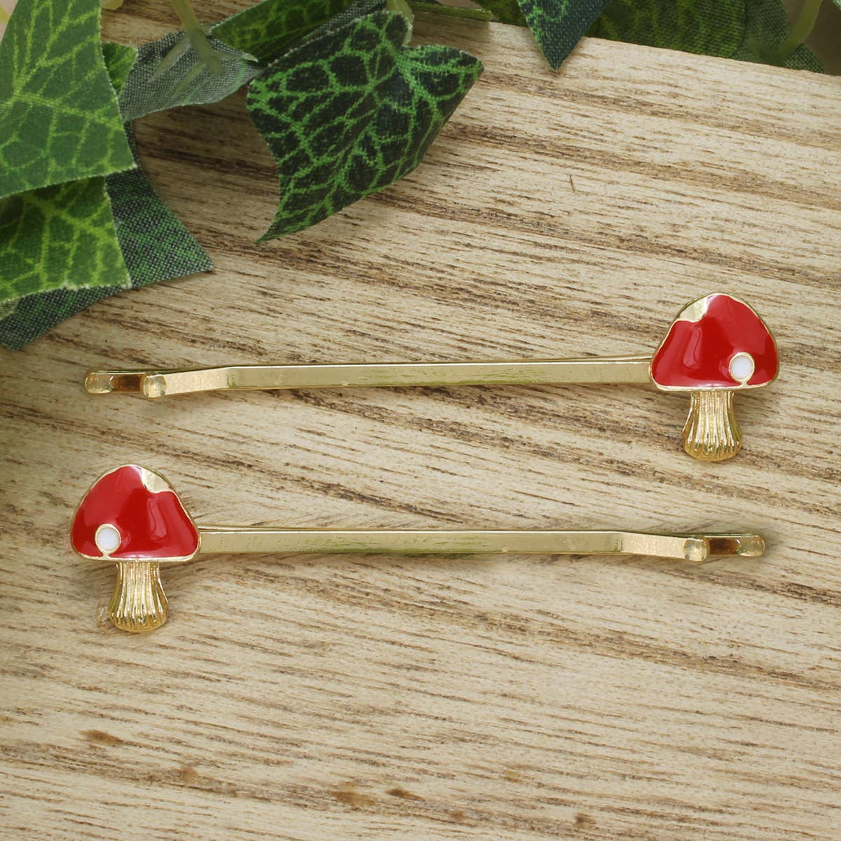 Bobby Pin Set | Tiny Toadstool Gold