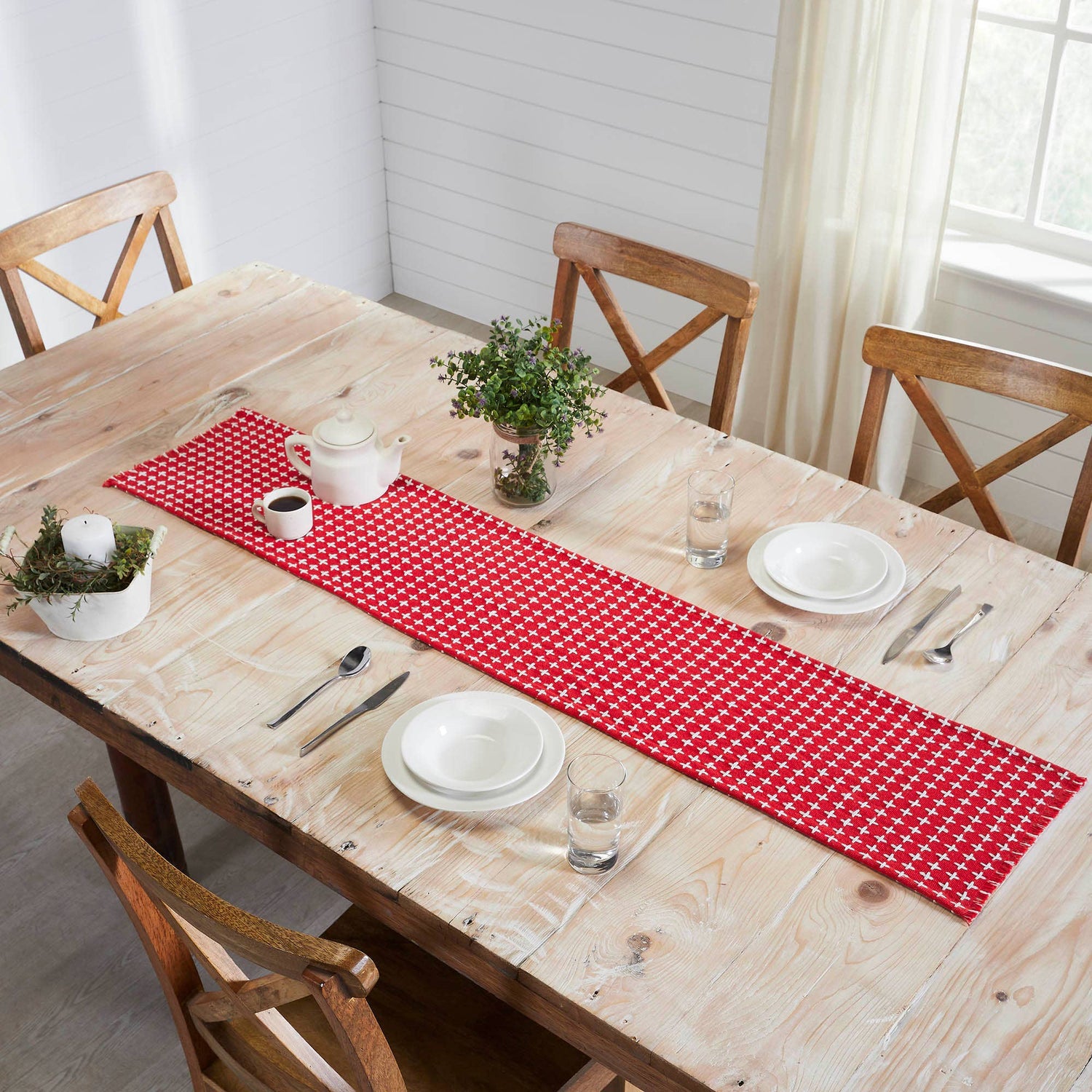 Holiday Table Runner | Red White Runner Fringed