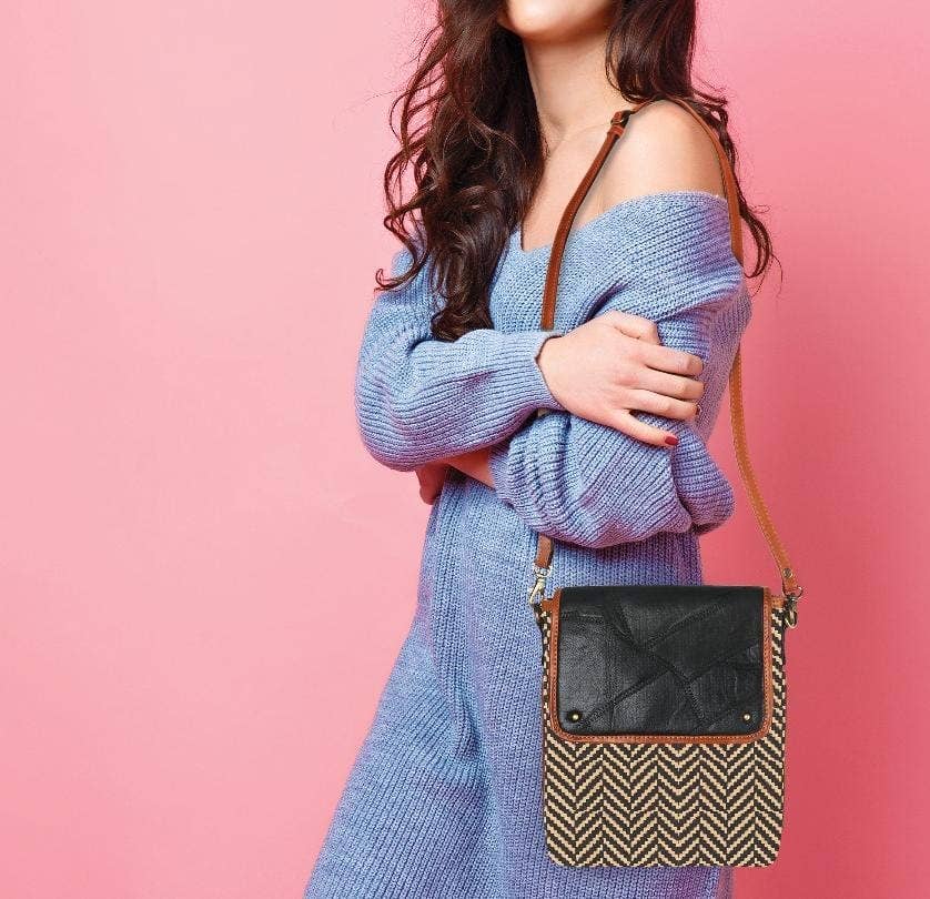Crossbody Bag | Cavalier Herringbone | VAAN & CO.