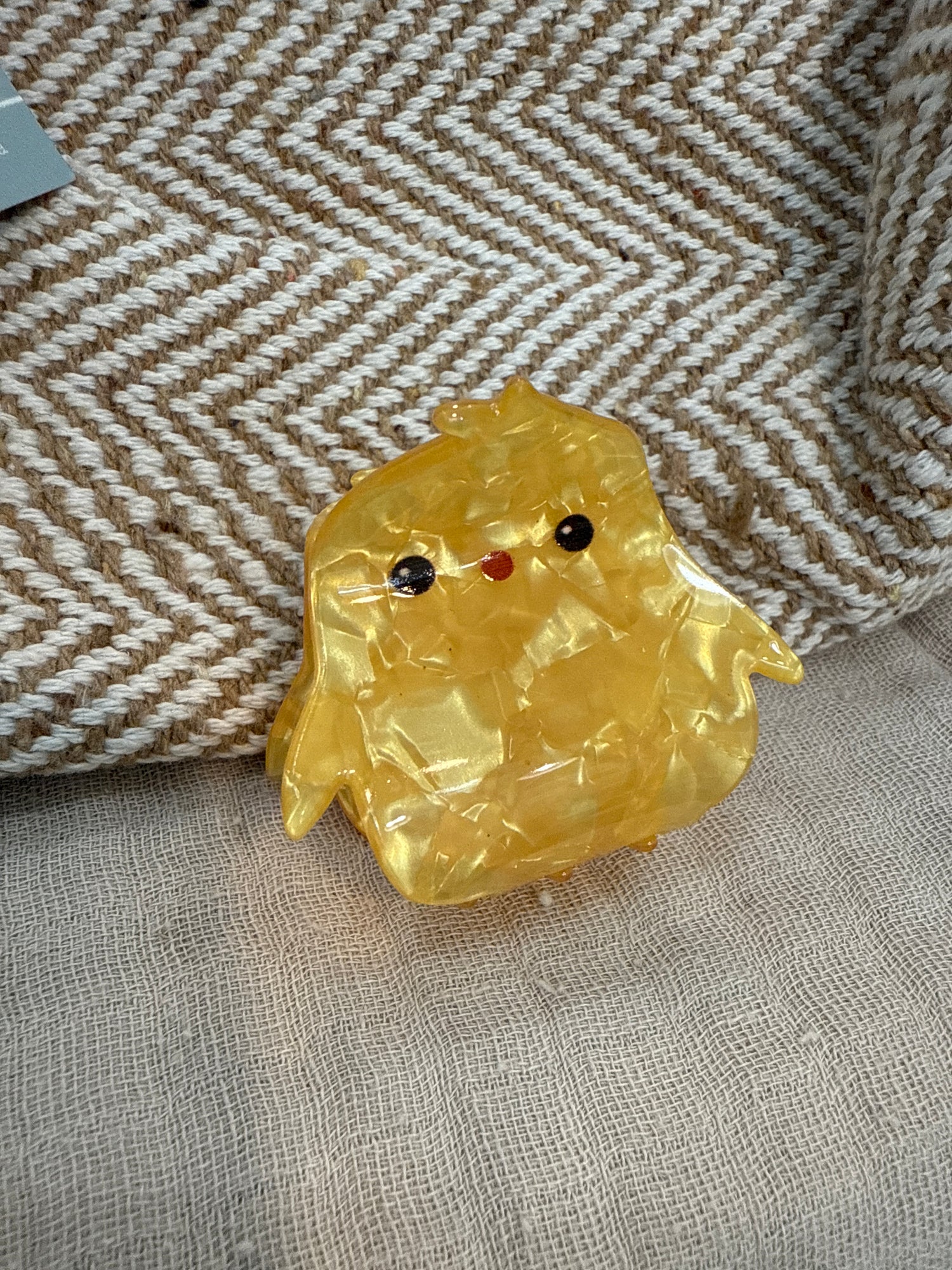 Jaw Hair Clip | Yellow Baby Chick