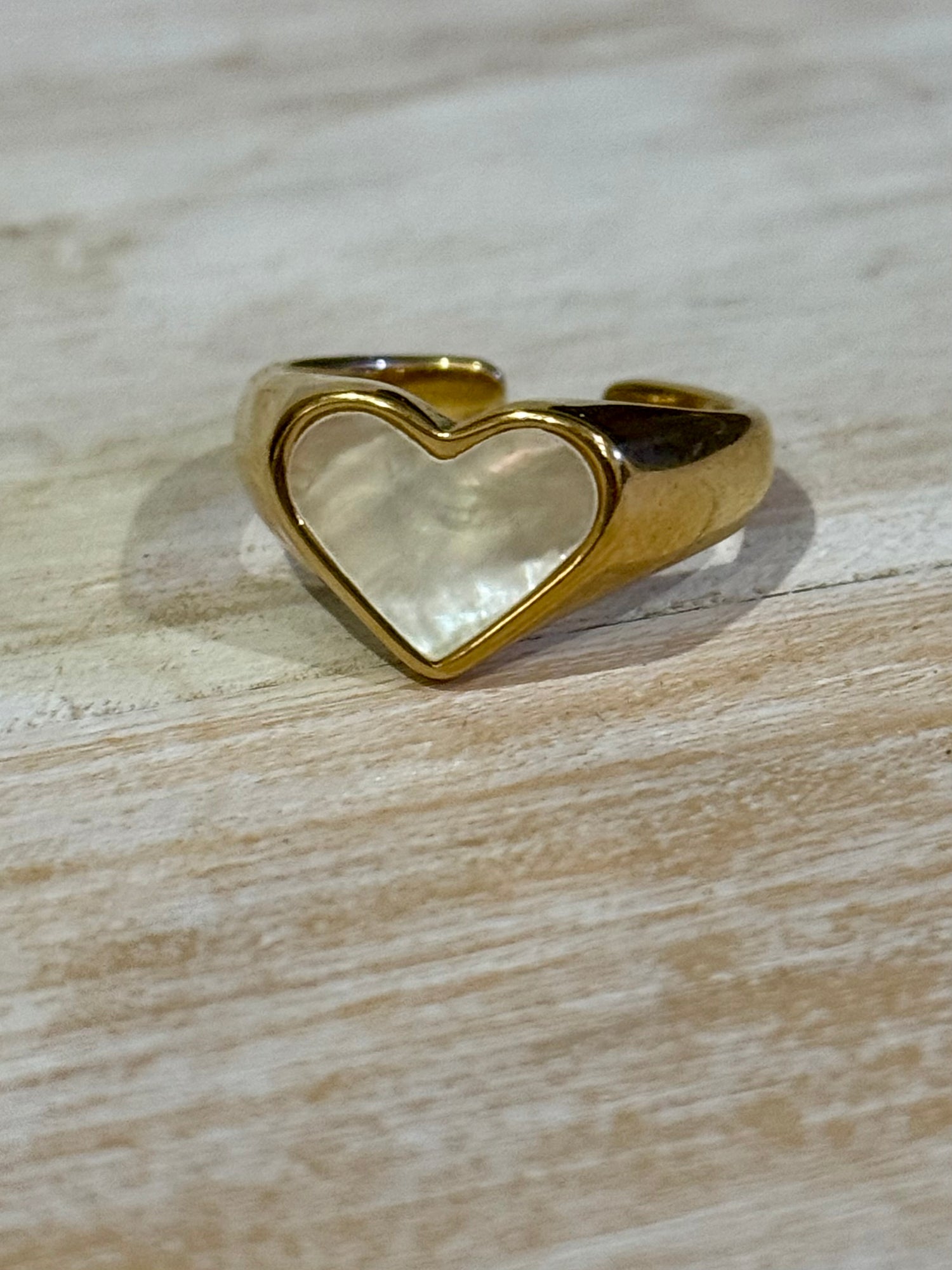 Stainless Ring | Mother of Pearl Heart