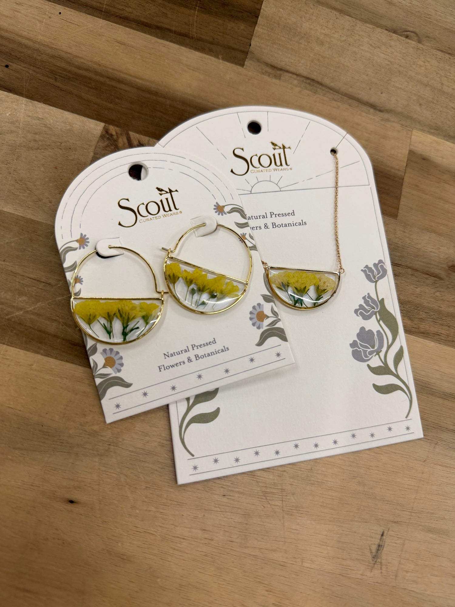 Earrings | Pressed Flower Hoop - Yellow Baby's Breath & Gold