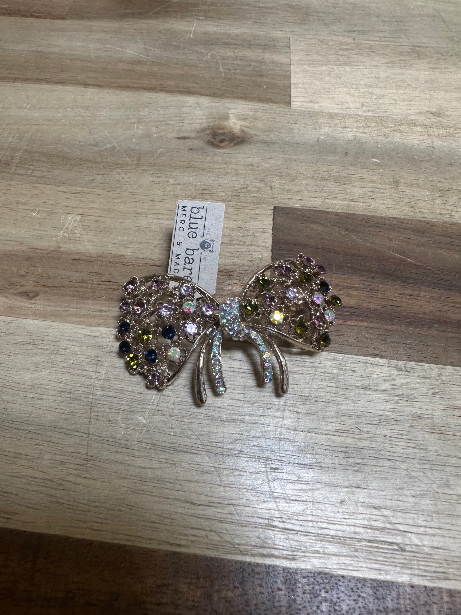 Brooch Pin | Bow