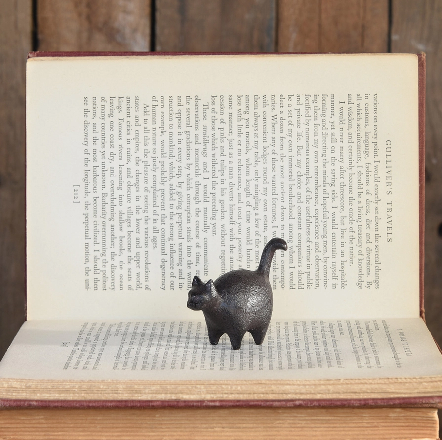Cast Iron Cat | Brown