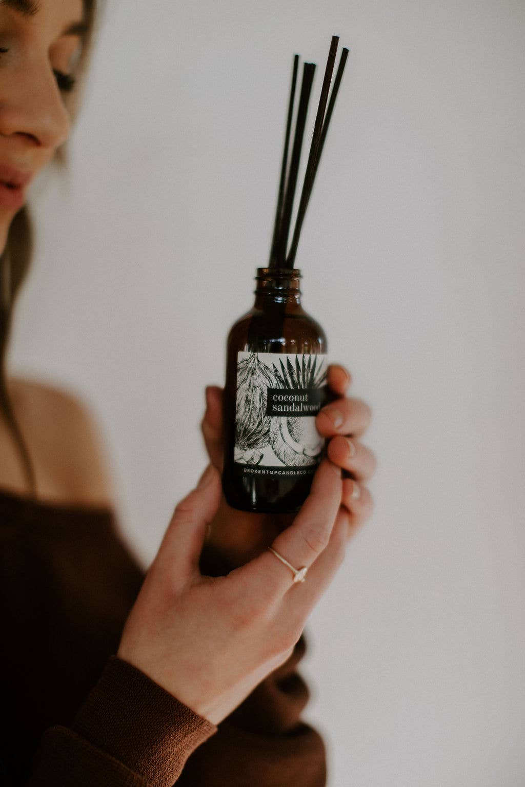 Coconut Sandalwood - Reed Diffuser