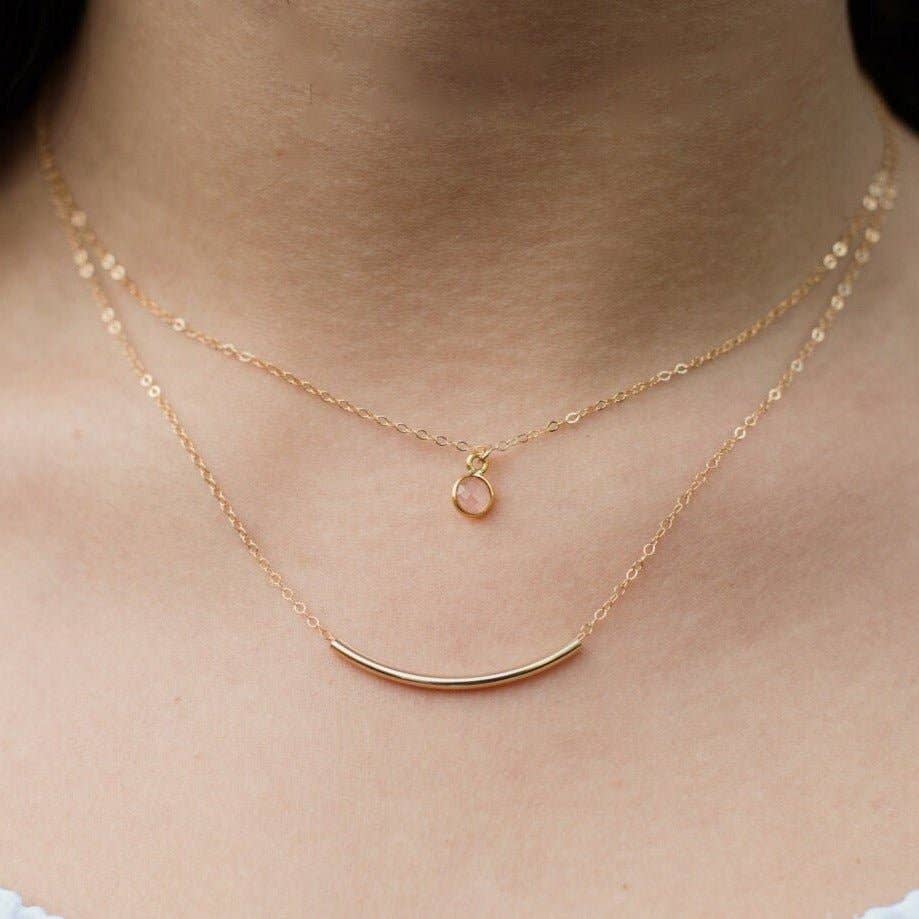 Necklace | Crescent Curved Bar - Gold