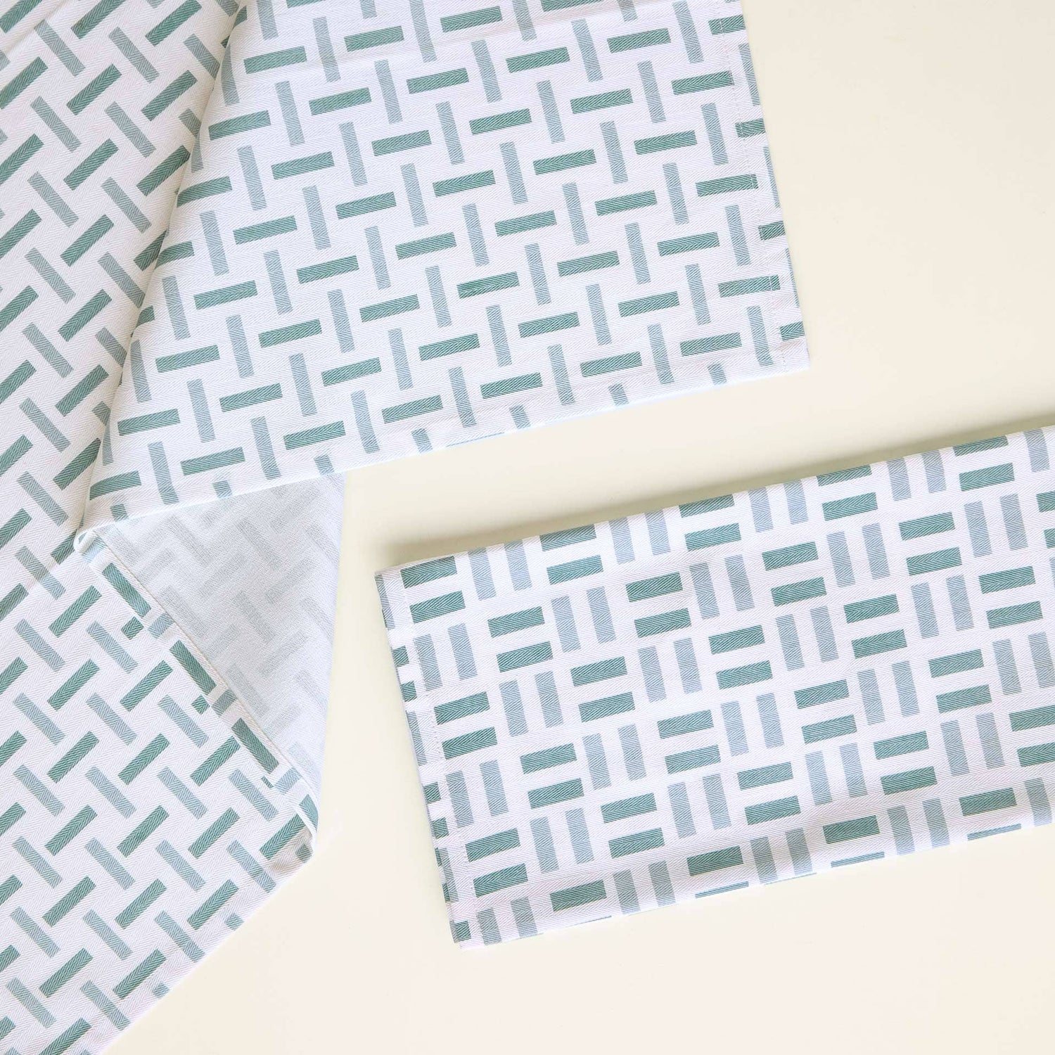 Printed Cotton Towel | Neutral Floral