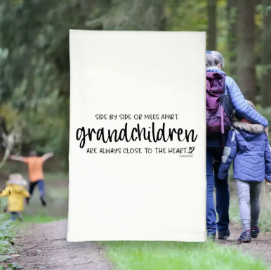 Kitchen Towel | Grandchildren Close to My Heart